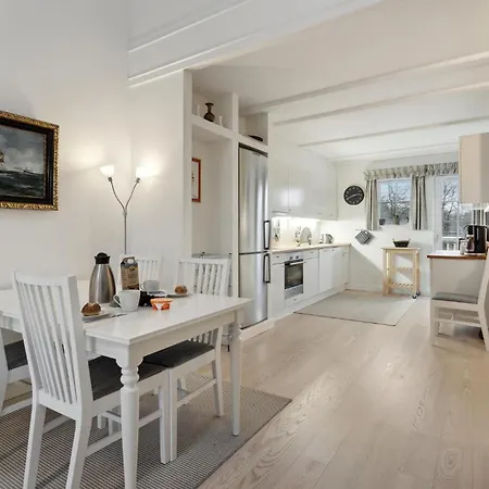 דירה Two-bedroom In גראסטן